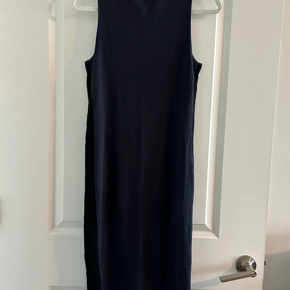 ATHLETA • Navy Blue Ribbed Dress • Small • - Picture 2 of 7